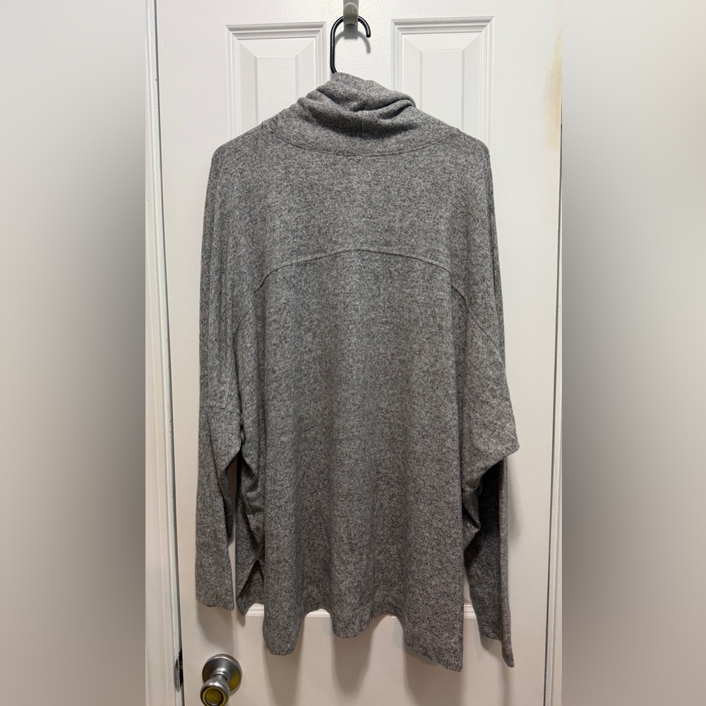 Aerie Women's Oversized Turtleneck Pullover Super Soft Slit Sides Size XL - Picture 5 of 8